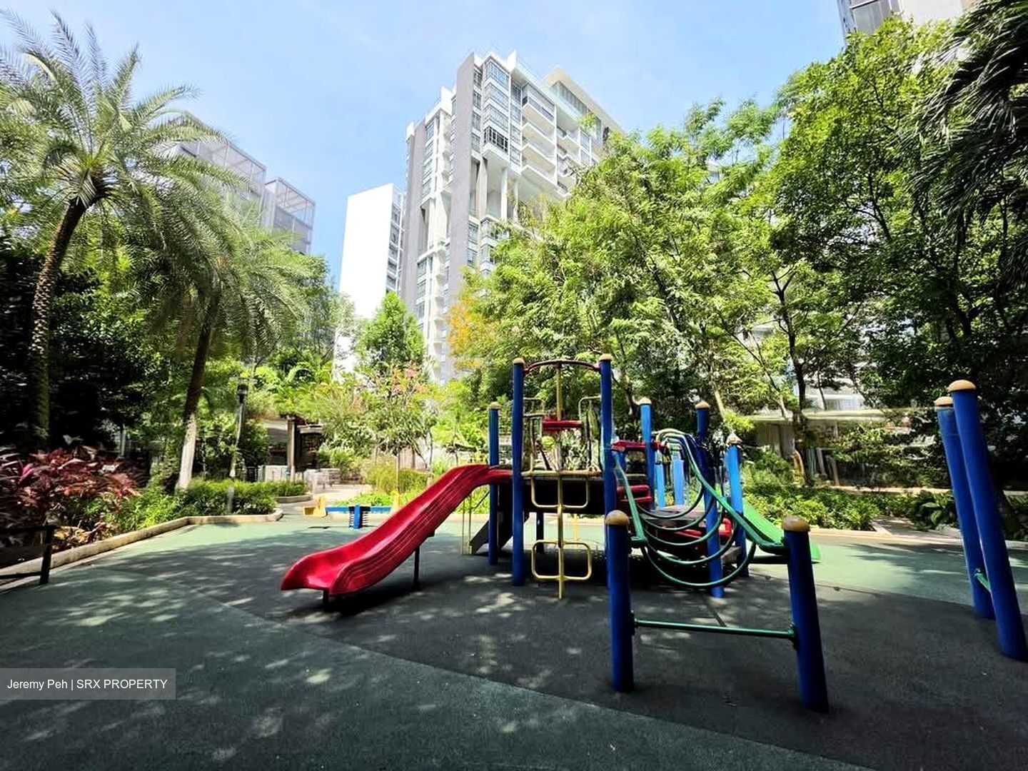 Cairnhill Crest (D9), Condominium #585001271